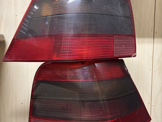Задние фонари VW GOLF 4