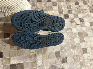 Nike AirJordan tossud poisile (3 foto / 9)