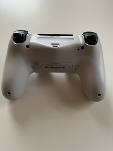 Dualshock (2 foto / 4)