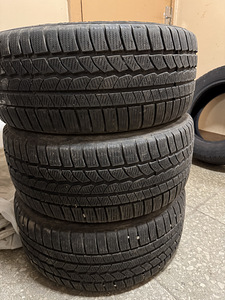 225/45 r17 (1 фото из 4)