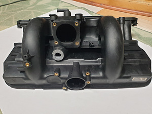 Впускной коллектор BMW 3 E46 2002 (3 фото из 4)