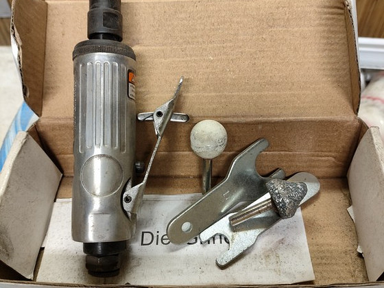 Pneumaatiline dremel
