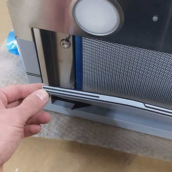 Интегрированная вытяжка Electrolux