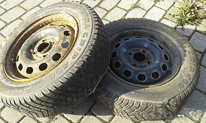 GOODYEAR ULTRA GRIP 400 185/65/R14 TALVEREHVID (2 foto / 2)