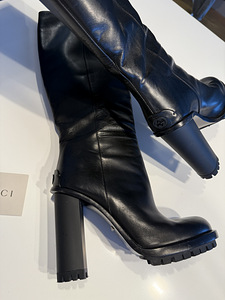 Сапоги Gucci (1 фото из 6)