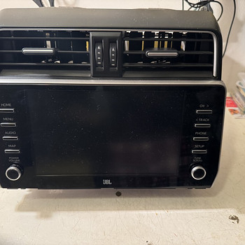 Multimeedia Toyota Land Cruiser 150 2020-