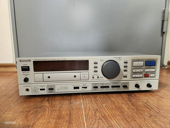 Panasonic SV-4100 Digital Audio Tape Recorder