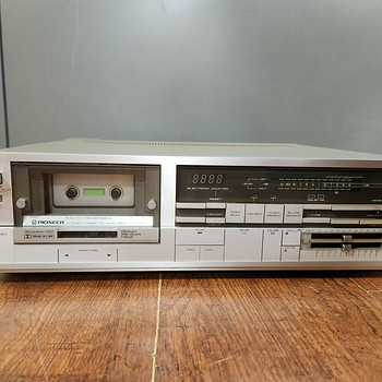 Pioneer CT-70R Stereo Cassette Deck