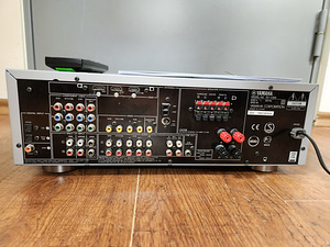 Yamaha RX-V367 Audio Video Receiver (3 фото из 3)