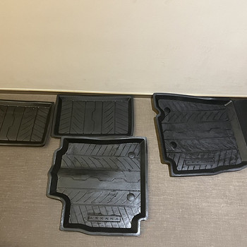 Renault Arkana ORIGINAAL jalamatid KOMPLEKT (nagu UUS)