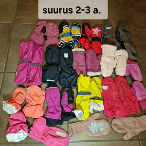 Laste kindad erinevates suurustes (5 foto / 7)
