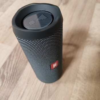 JBL Flip Essential 2