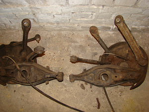 Mercedes S124, 2,5 D vedrude komplekt (4 foto / 8)