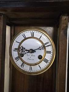 Настенные часы Le Roi a Paris (2 фото из 3)