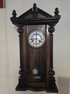 Настенные часы Le Roi a Paris (3 фото из 3)