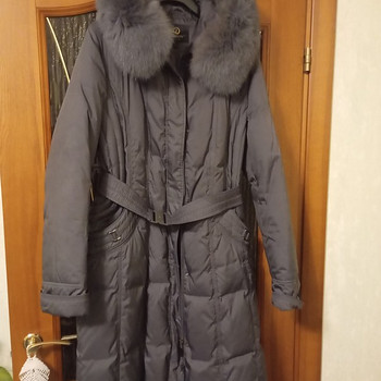 Soe mantel (L-XL) pikkus 107 cm.