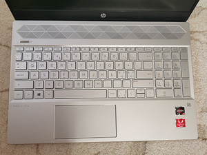 Müüa sülearvuti HP Pavilion (4 foto / 9)