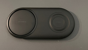 Samsung Wireless Charger Duo (1 фото из 5)