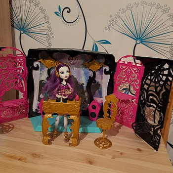 Monster High nukud