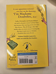 Книга на английском Madame Doubtfire, Anne Fine (2 фото из 2)