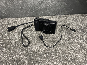 Sony DSC-HX50 (1 foto / 1)