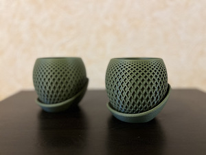 Lillepott Ø 11 cm, kõrgus 10 cm. Plastikust (4 foto / 5)