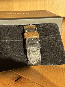Cerruti Genova 1881 (5 фото из 7)