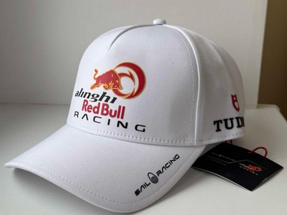 Red Bulli Limited Edition müts