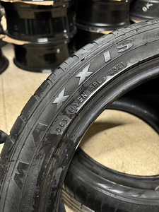 235/45/18 Maxxis suverehvid (2tk) 5,5-6mm (4 foto / 4)