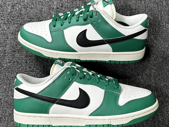 MEGA! Nike Dunks Low (Loe kuulutust ja küsi infot),replika