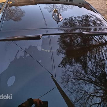 Спойлер стекла задней двери BMW F36
