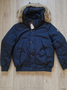 Uus Tommy Hilfiger jope (1 foto / 3)