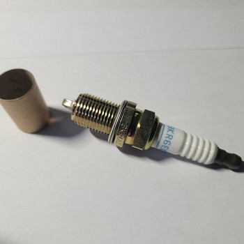 Свеча зажигания NGK2288