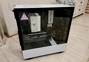 Настольный компьютер i5 RTX3070 Ti (1 фото из 3)