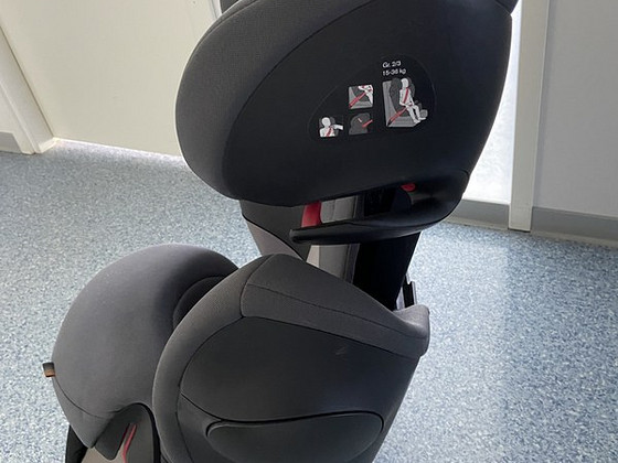Автокресло Cybex