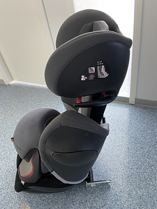 Автокресло Cybex (1 фото из 5)