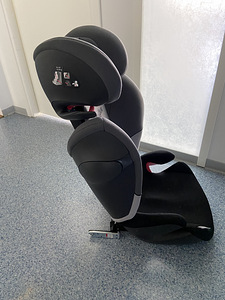 Автокресло Cybex (3 фото из 5)