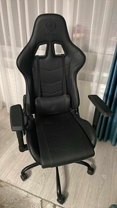 Игровой компьютер (3 фото из 4)