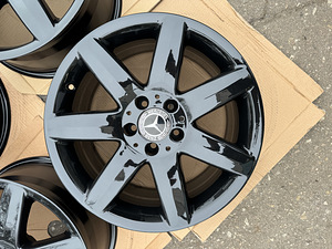 17" оригинальные диски Mercedes-Benz 5x112 (3 фото из 7)