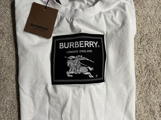 Футболка Burberry