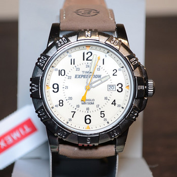Timex Expedition 45mm käekell - UUS
