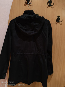 Женская куртка s-m (2 фото из 3)
