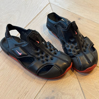 Детские сандалии Nike, размер EUR 27