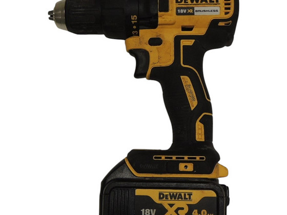 Аккумуляторная дрель DeWalt DCD777 + ак. 4,0Ач