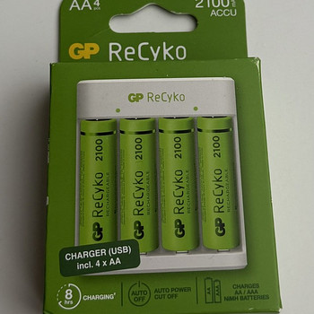 GP ReCyko AA 4x2100mAh + Charger (USB)