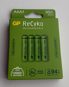 GP ReCyko AAA 4x950mAh (1 фото из 2)