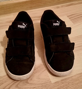 Кроссовки Puma (2 фото из 3)