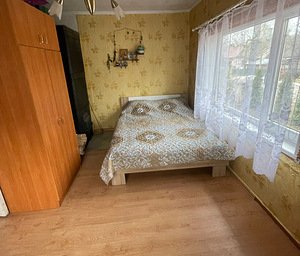 Продам квартиру (2 фото из 2)