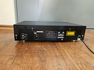 Pioneer PD-S605 Compact Disc Player (3 фото из 3)
