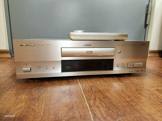 Pioneer DV-717 CD-DVD Player